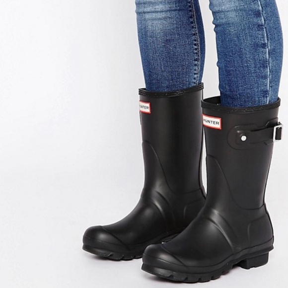 Hunter Black Matte Boots - Picture 1 of 4
